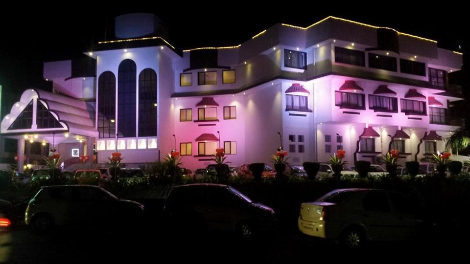 Hotel Princess Park Daman Exteriör bild